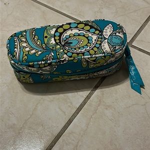 Vera Bradley Case